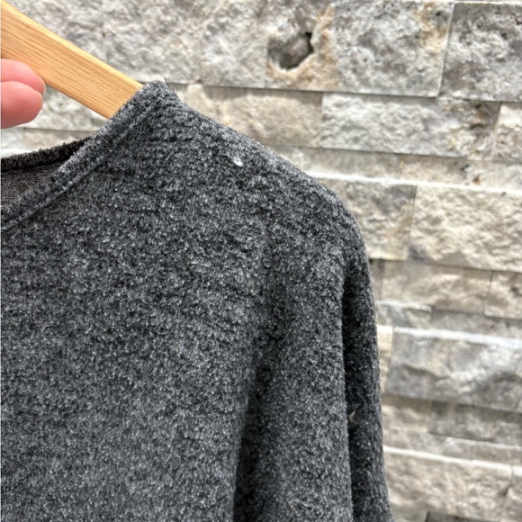 ADORA Charcoal Knit Top size S check measurements - Picture 5 of 6